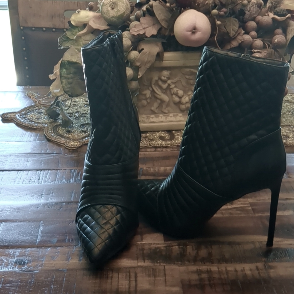 4 1/2" heeled ankle boots